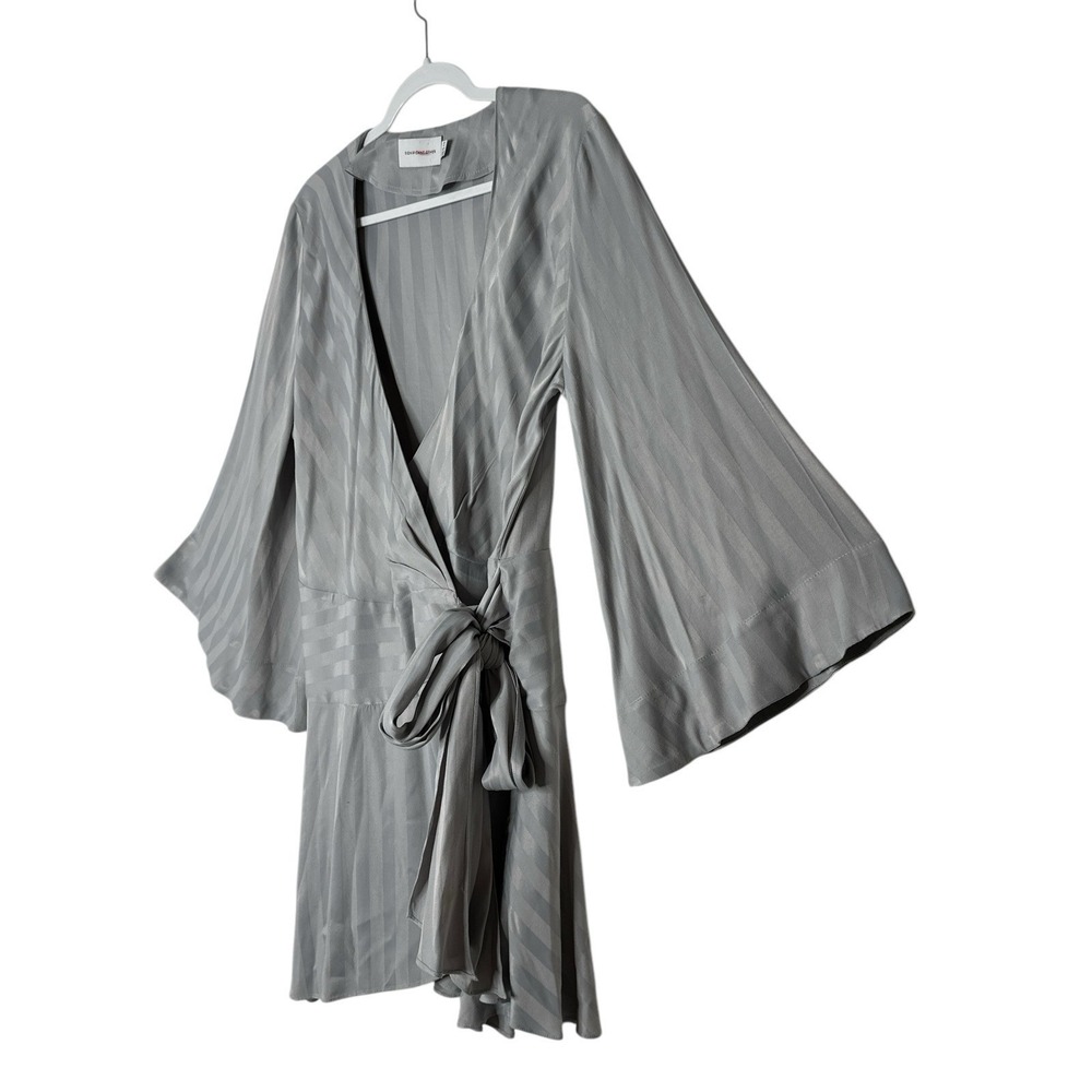 Significant‎ Other  Anthropologie Dress Womens Size 8 Gray V Neck Pleated Party